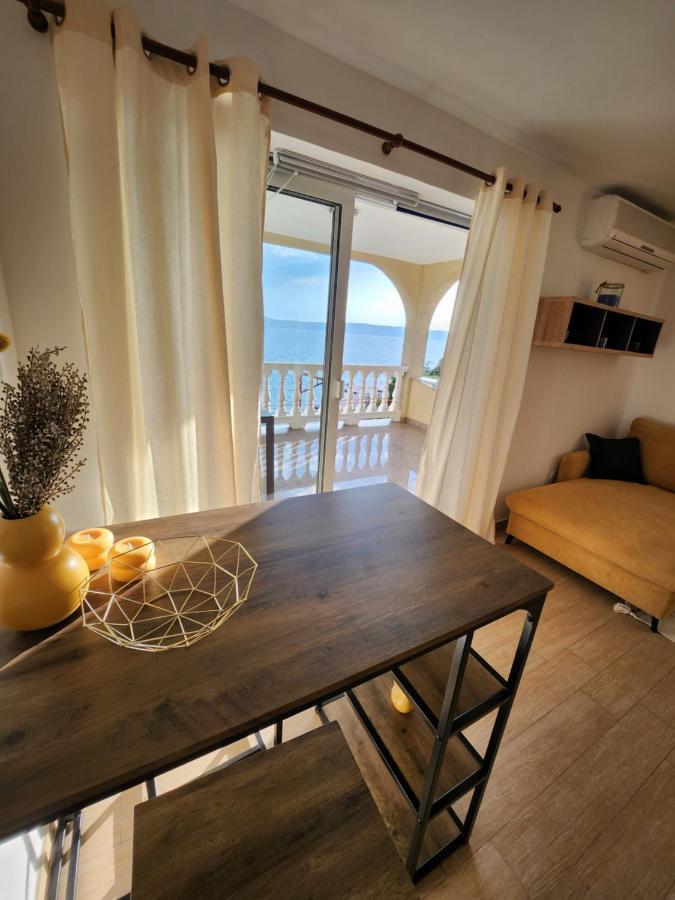 Lucija Apartment Karlobag Luaran gambar