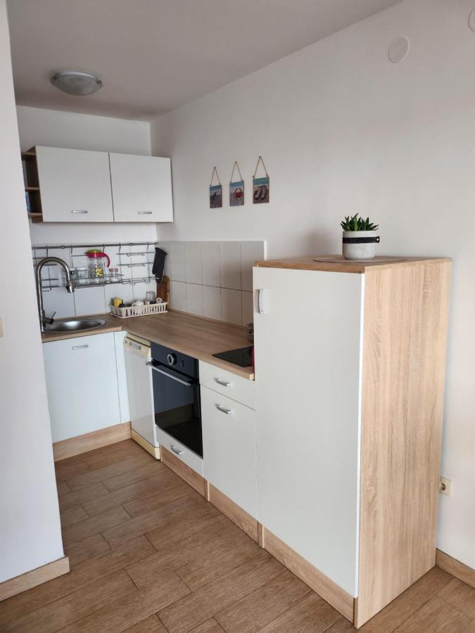 Lucija Apartment Karlobag Luaran gambar