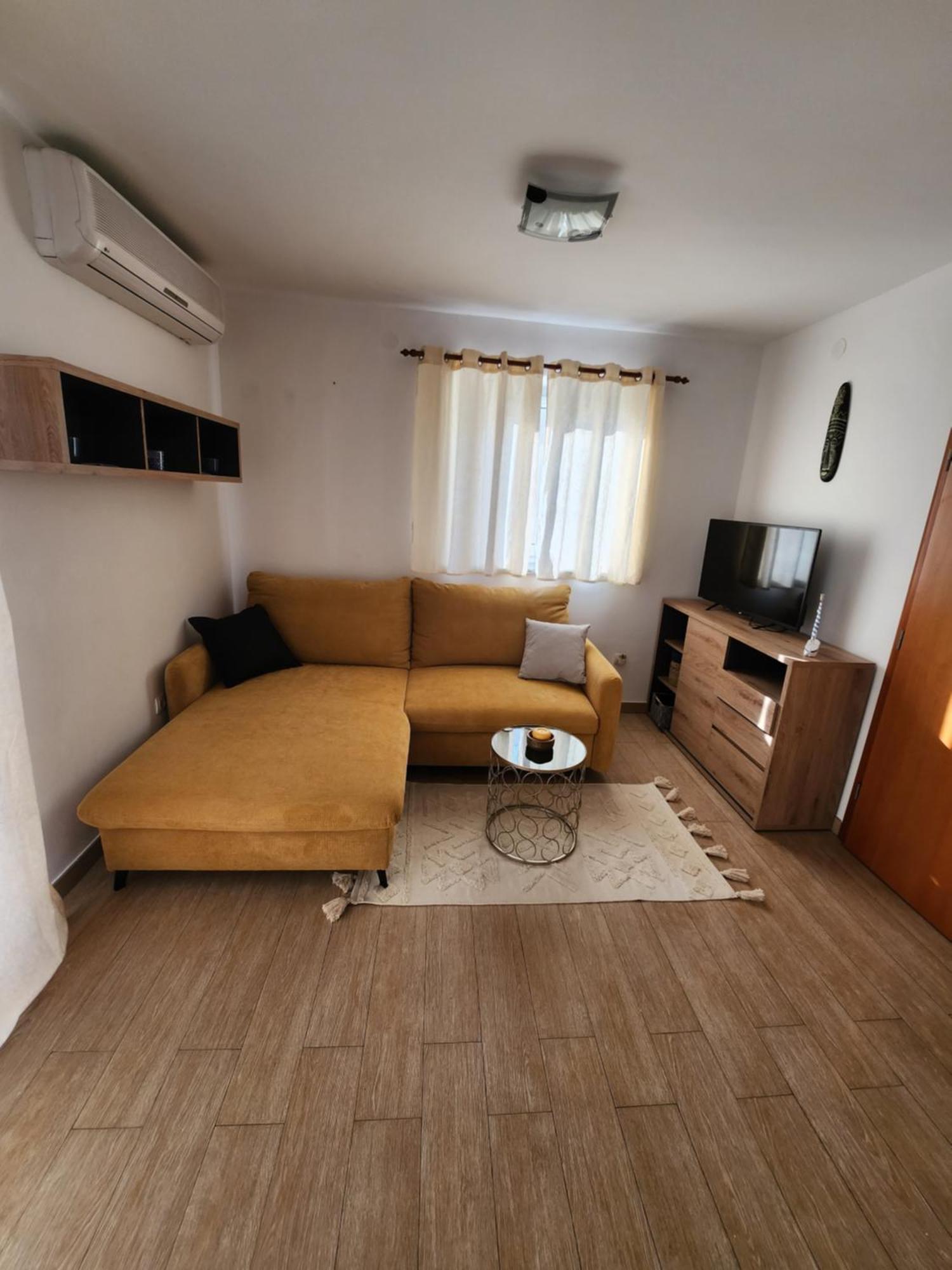 Lucija Apartment Karlobag Luaran gambar